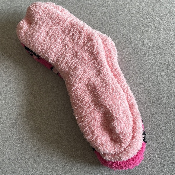 🍄 Two Pair Fuzzy socks - Picture 3 of 3